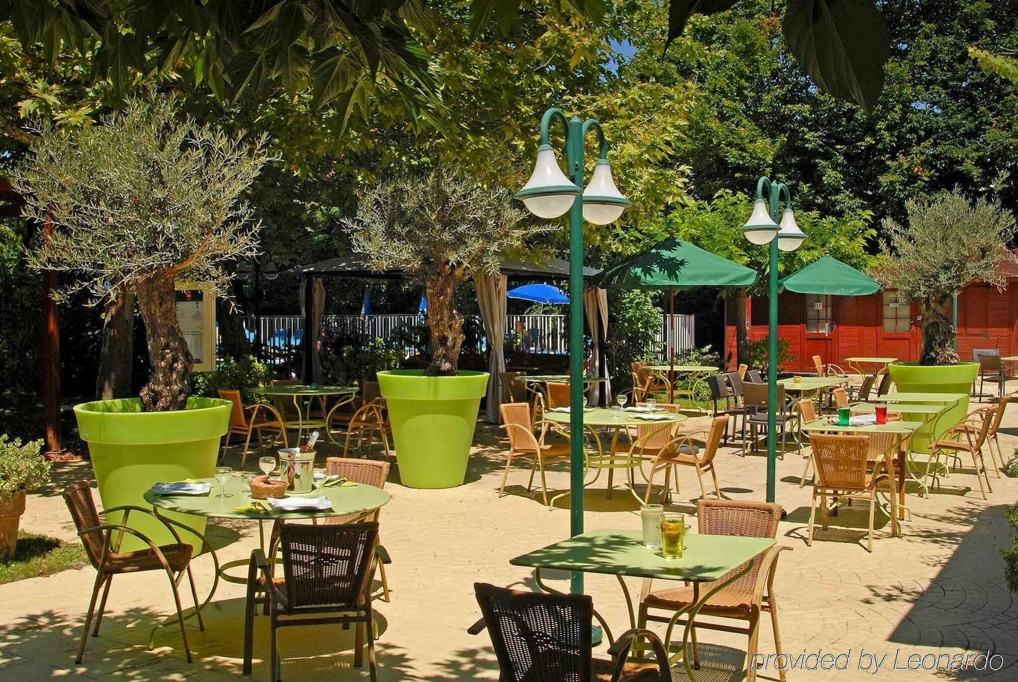 فندق Ibis Lyon Nord دارْدييِ المظهر الخارجي الصورة